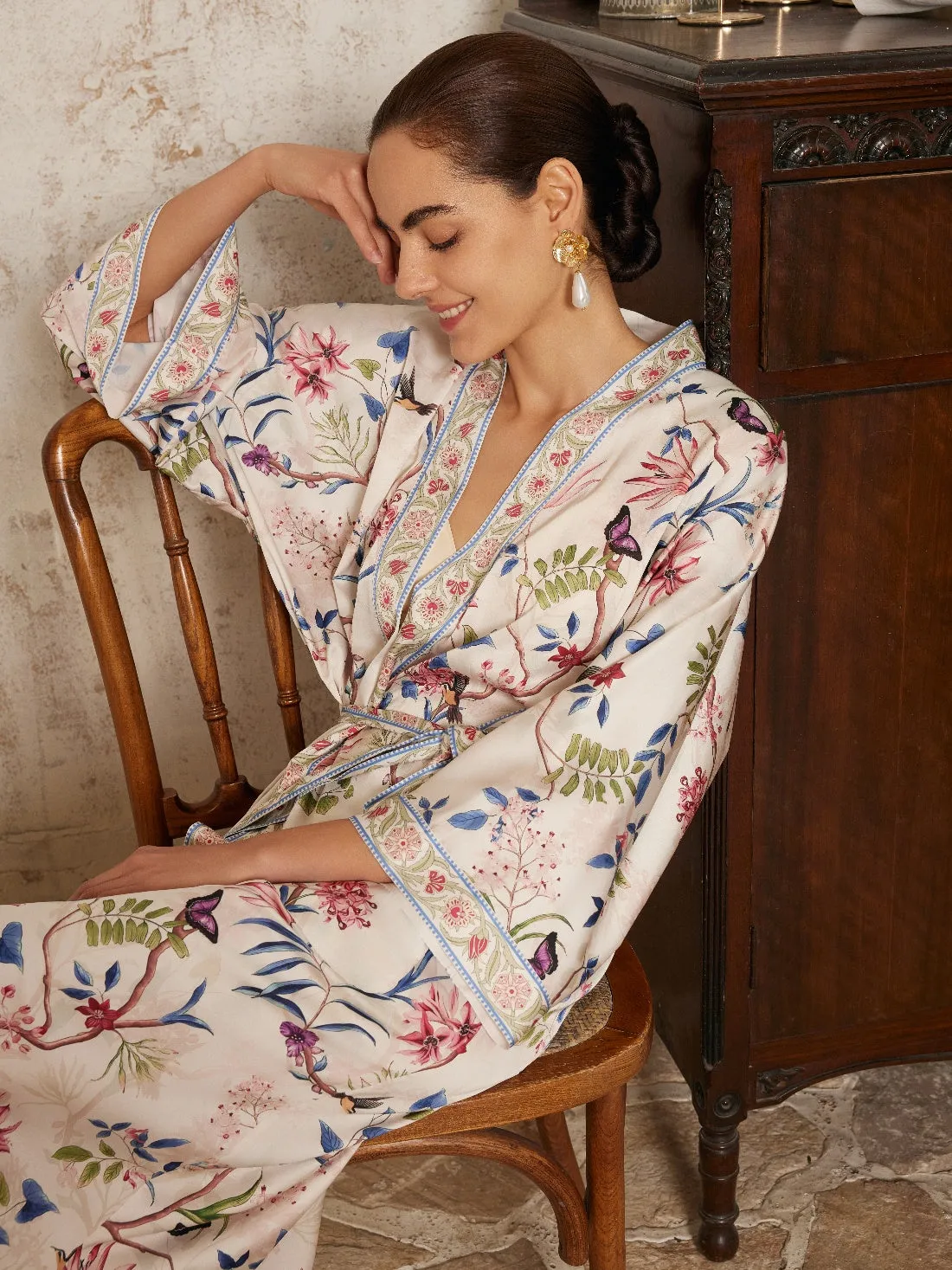 Beige Chinoiserie Floral Long Kimono Robe