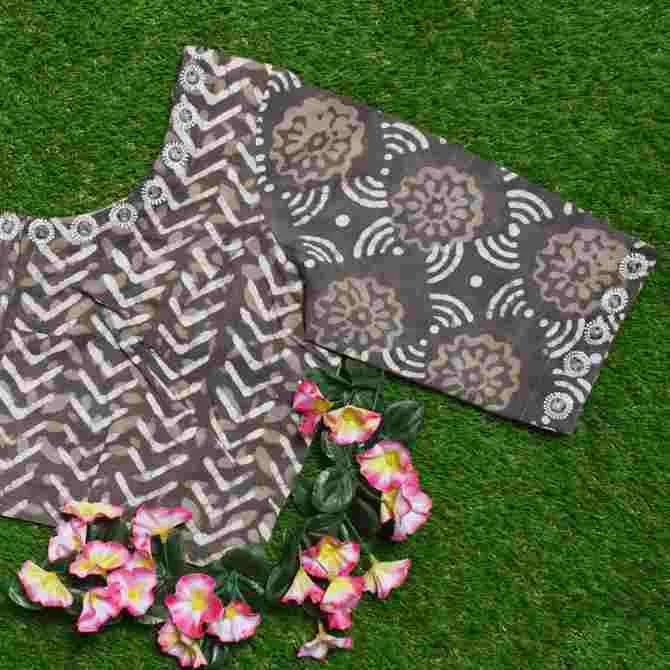 Dabu Customised Blouse with Mirrorwork