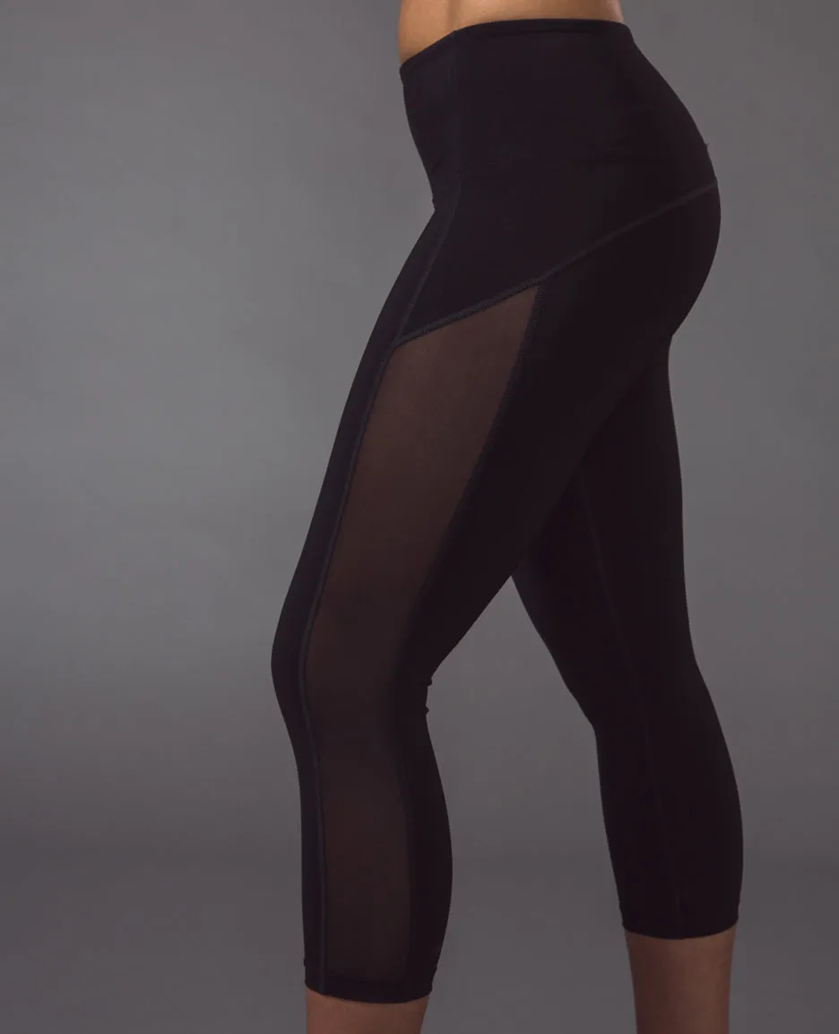 Illusion Capris